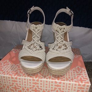 Gianni Bini Wedges * BRAND NEW IN BOX* 9.5